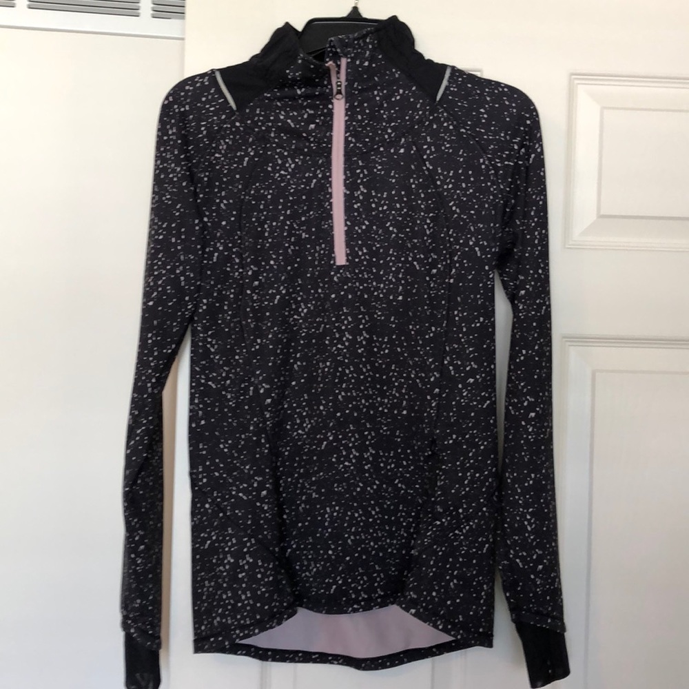 Lululemon size 8 half zip